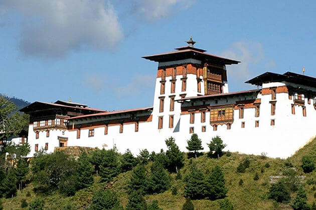 jakar-dzong-bumthang-attractions